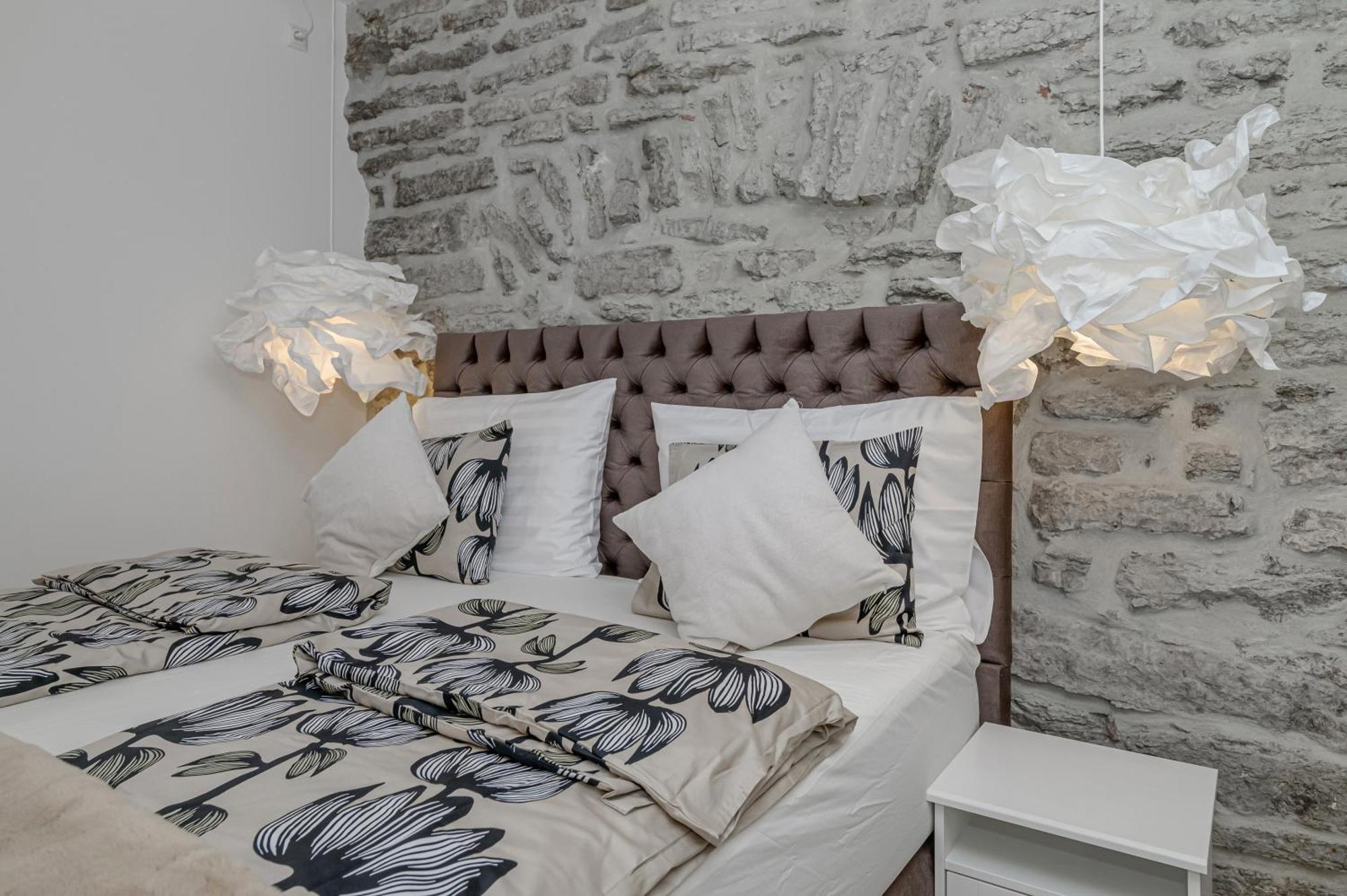 Tallinn Old Town Romantic Apartment Екстер'єр фото