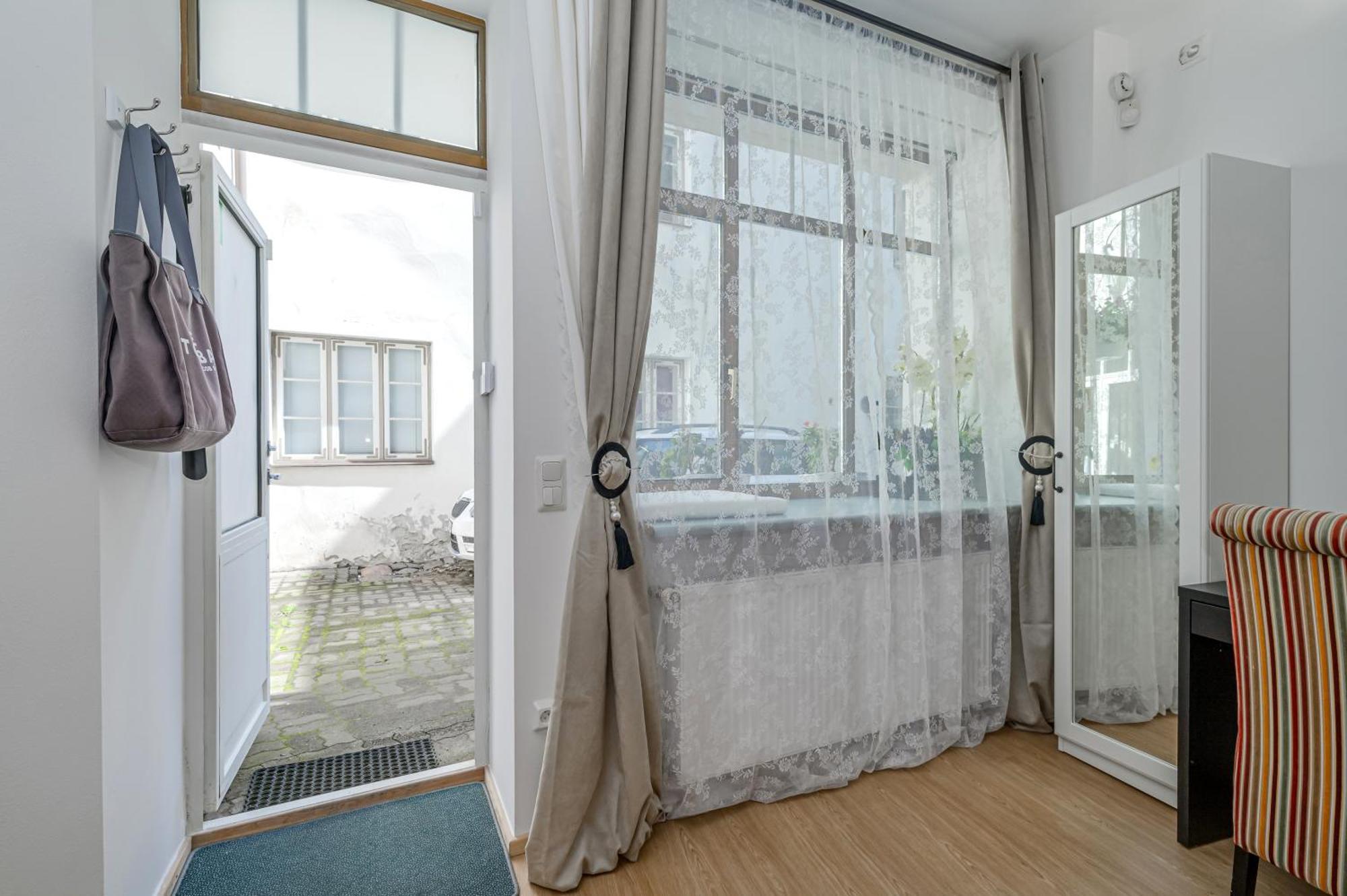 Tallinn Old Town Romantic Apartment Екстер'єр фото